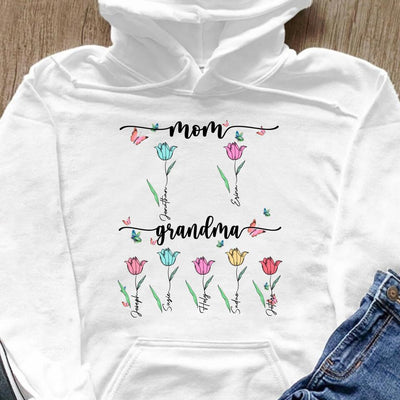 (Up to 8 Grandkids) Tulips Flower Easter Gift For Mom Grandma Nana Gigi Custom Title & Name Personalized Mother's Day Shirt Long Sleeve Hoodie